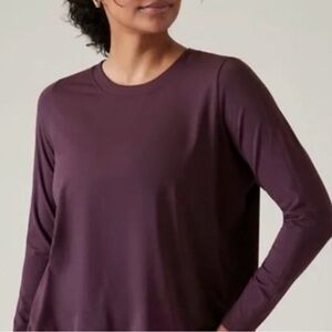 Athleta Long Sleeve Top in Deep Purple